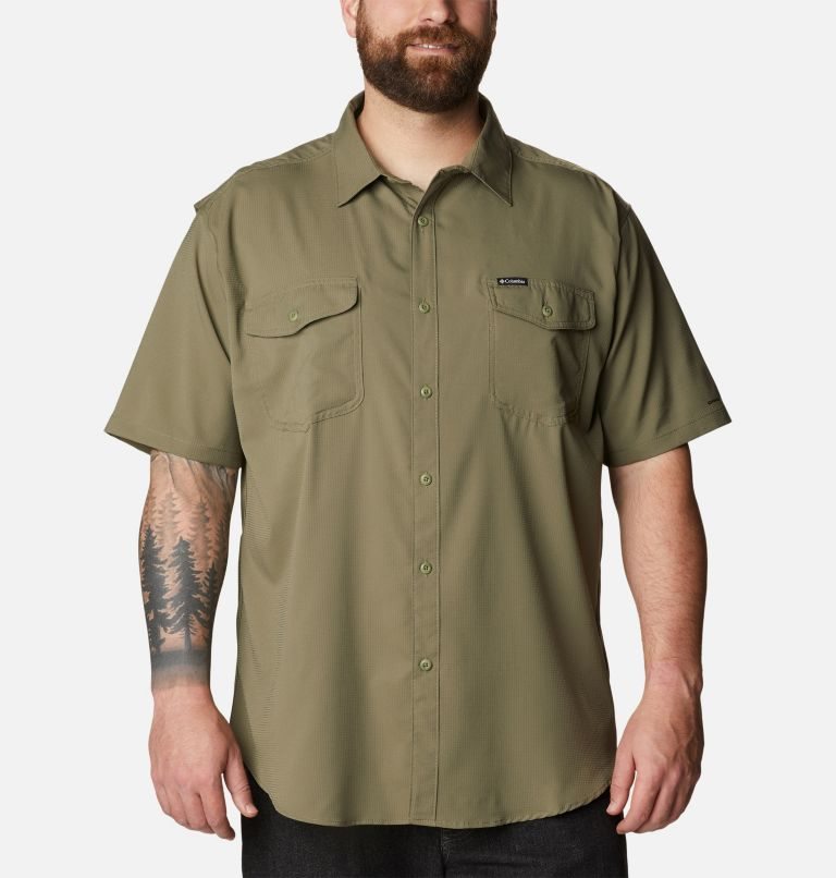 Men\'s Columbia Utilizer II Solid Short Sleeve Shirts Olive | Plus Size CA-MC04L